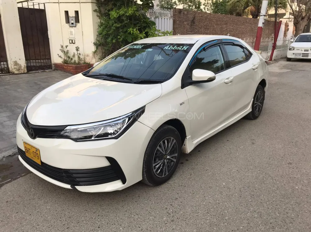 Toyota Corolla 2017 for Sale in Karachi Image-1