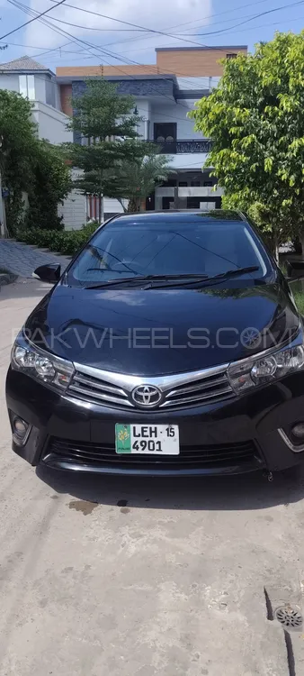 Toyota Corolla 2015 for Sale in Multan Image-1