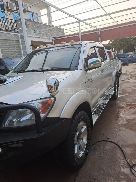 Toyota Hilux 2005 for Sale in Rawalpindi Image-1