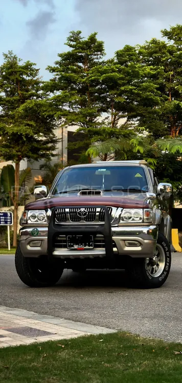 Toyota Hilux 2003 for Sale in Lahore Image-1