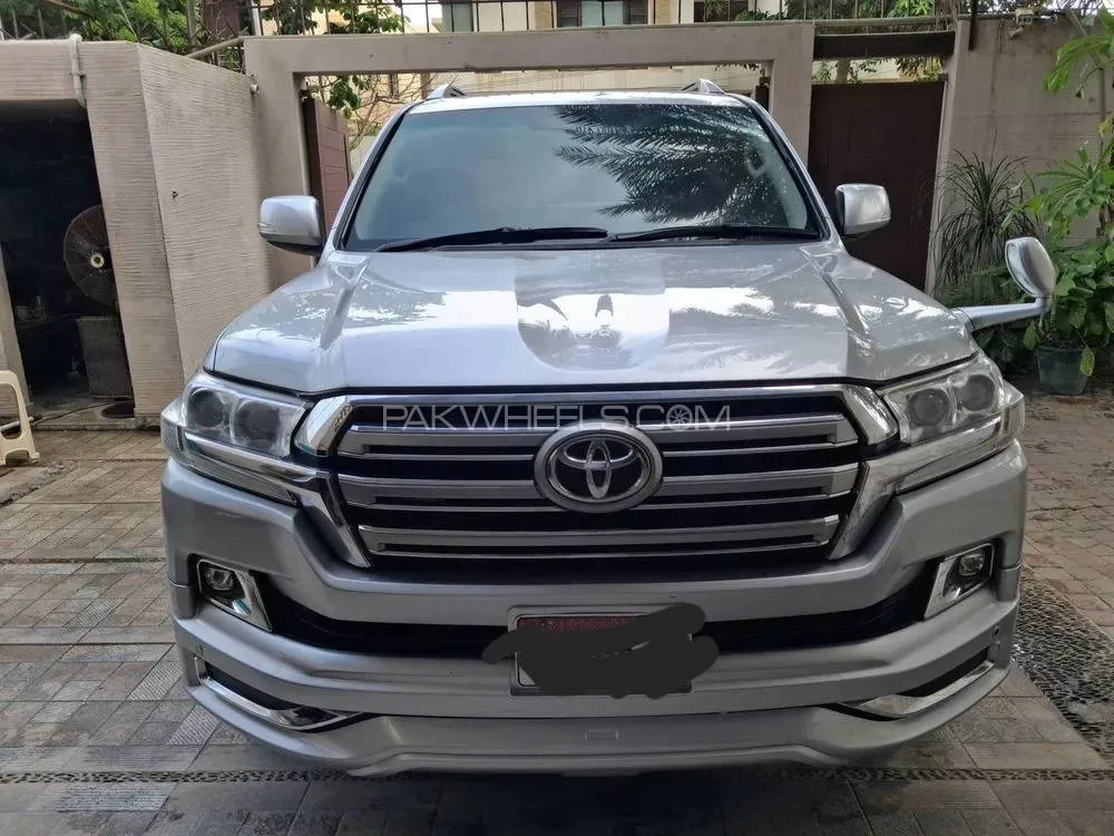 Toyota Land Cruiser 2011 for Sale in Karachi Image-1