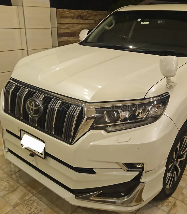 Toyota Prado 2018 for Sale in Lahore Image-1