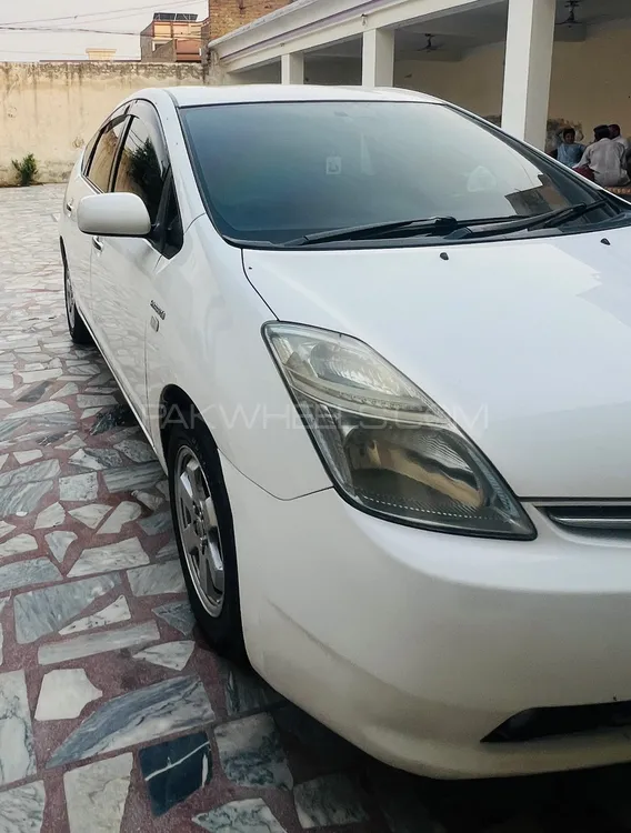 Toyota Prius 2007 for Sale in Peshawar Image-1