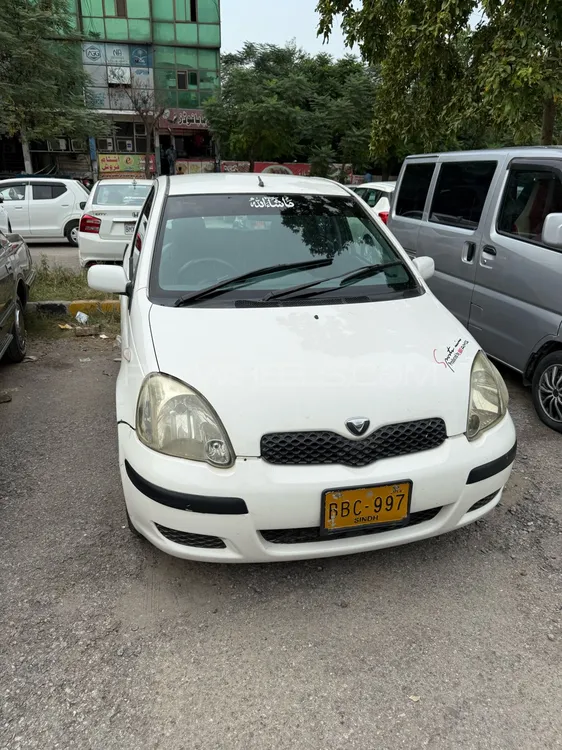 Toyota Vitz 2002 for Sale in Islamabad Image-1