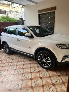 Proton X70 Premium FWD 2023
