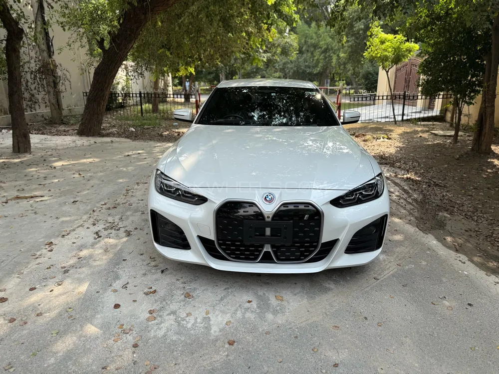 BMW i4 2022 for Sale in Lahore Image-1