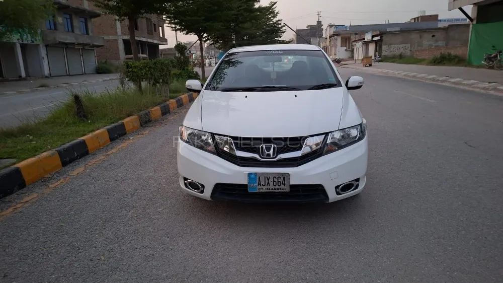 Honda City 2018 for Sale in Islamabad Image-1