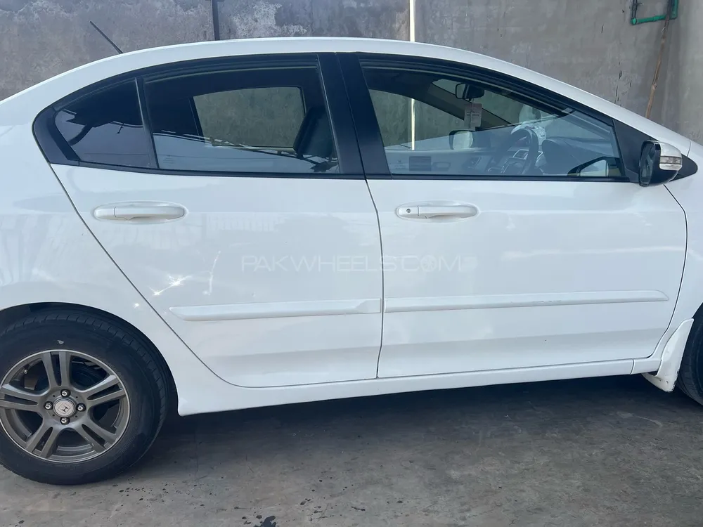 Honda City 2021 for Sale in Faisalabad Image-1