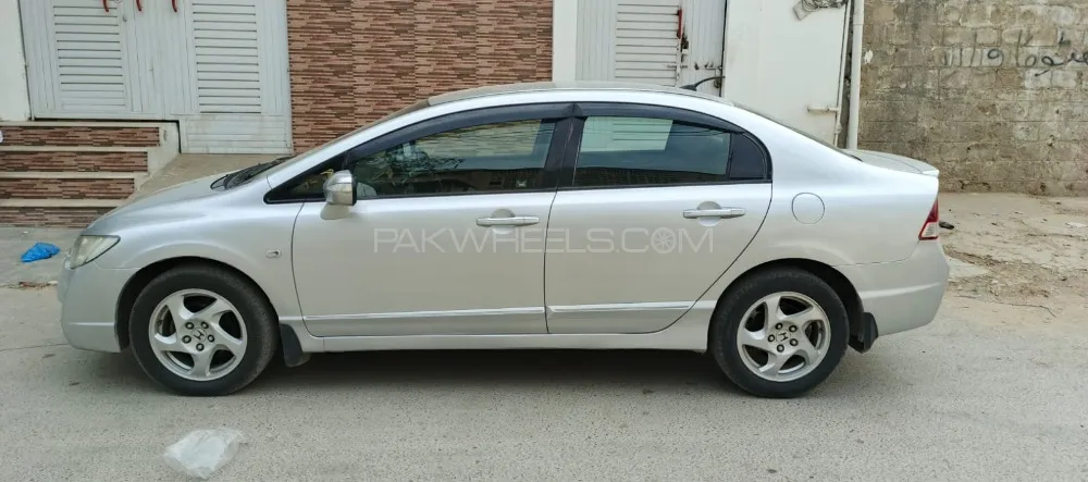 Honda Civic 2007 for Sale in Karachi Image-1
