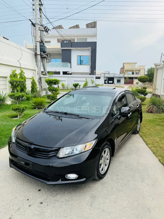 Honda Civic 2013 for Sale in Lahore Image-1