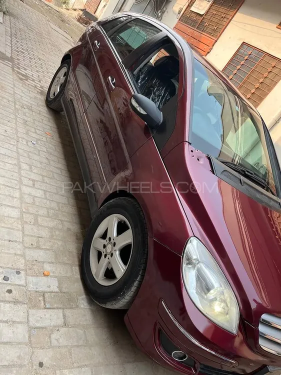 Mercedes Benz Other 2012 for Sale in Lahore Image-1
