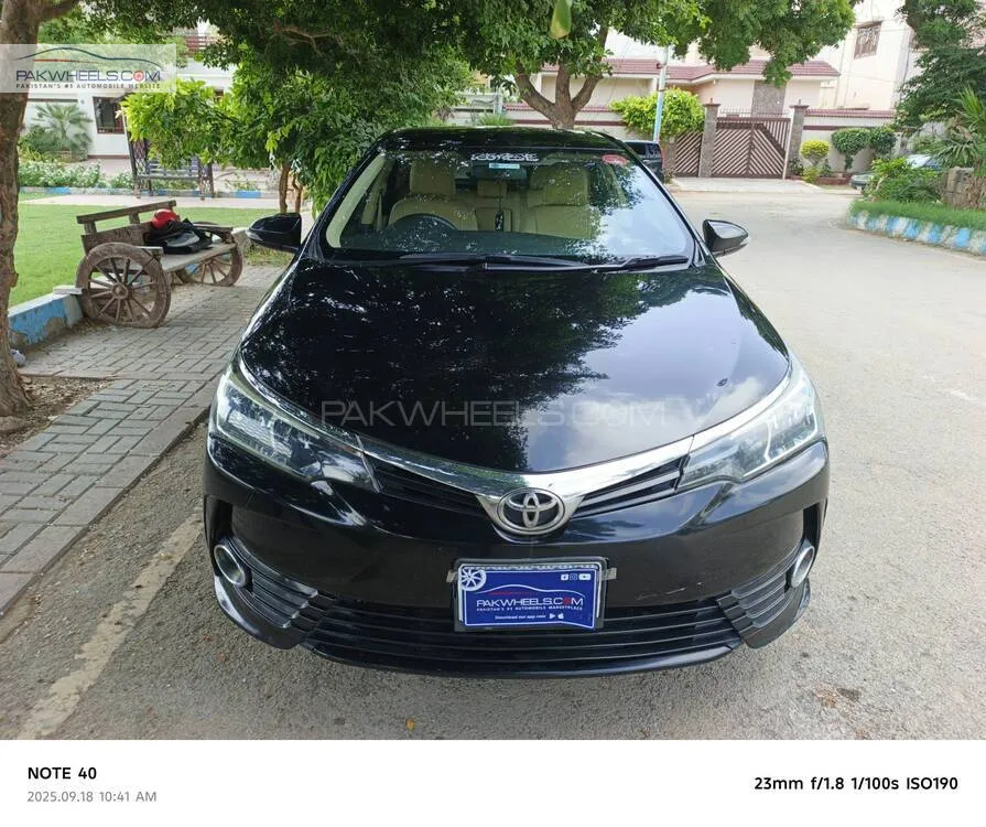 Toyota Corolla 2020 for Sale in Karachi Image-1