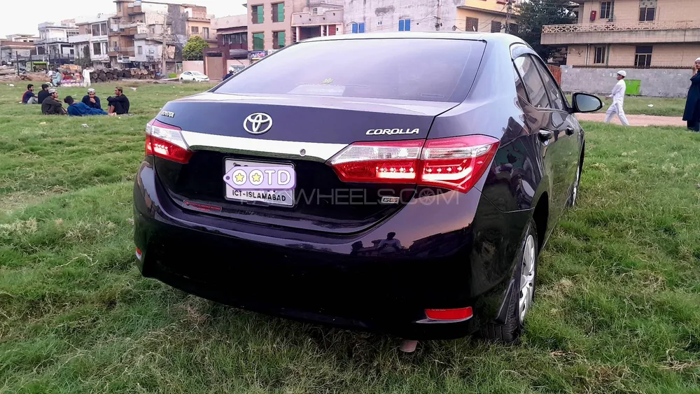 Toyota Corolla 2015 for Sale in Rawalpindi Image-1
