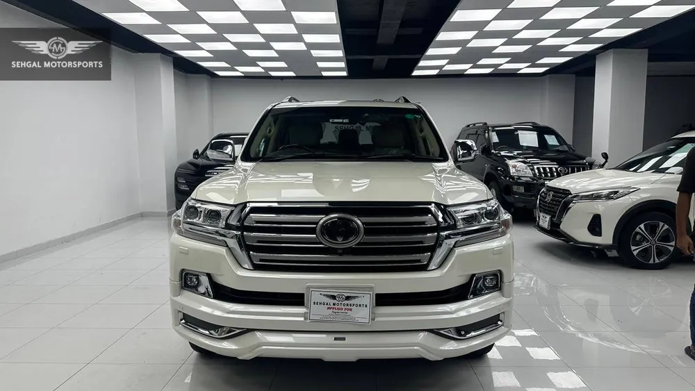 ٹویوٹا لینڈ کروزر 2018 for Sale in اسلام آباد Image-1
