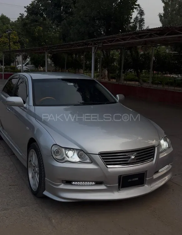 Toyota Mark X 2005 for Sale in Peshawar Image-1