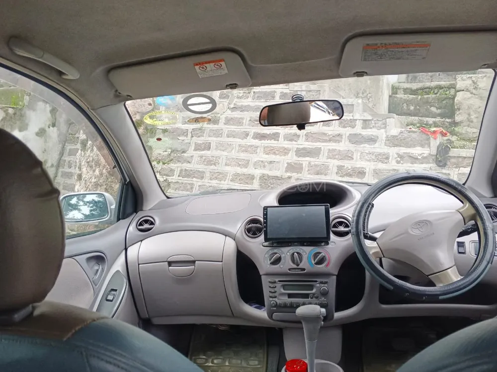 Toyota Platz 2000 for Sale in Lahore Toyota Platz 2000 for Sale in Lahore Image-13
