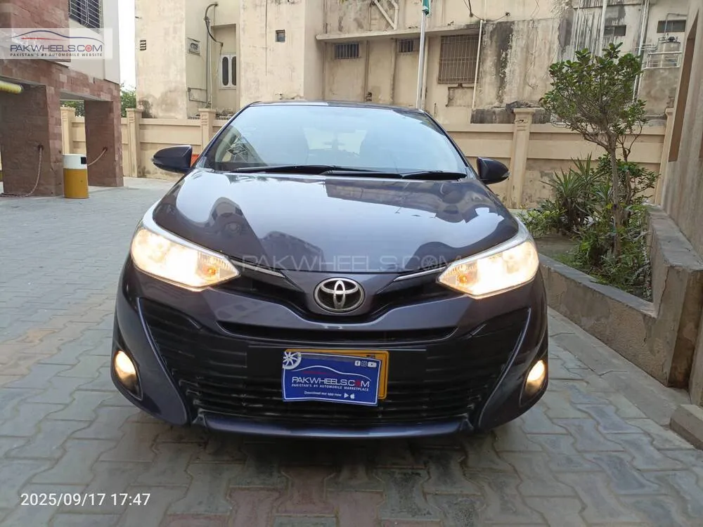 Toyota Yaris Sedan 2020 for Sale in Karachi Image-1