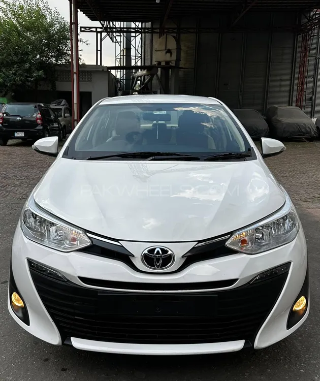 Toyota Yaris Sedan 2021 for Sale in Islamabad Image-1