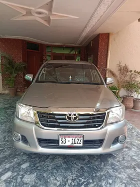 Toyota Hilux Vigo Champ G 2012