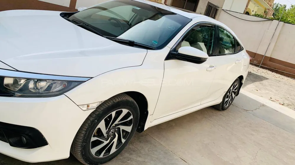 Honda Civic 2017 for Sale in Sargodha Image-1