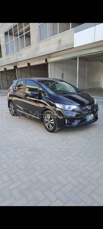 Honda Fit 2015 for Sale in Sialkot Image-1