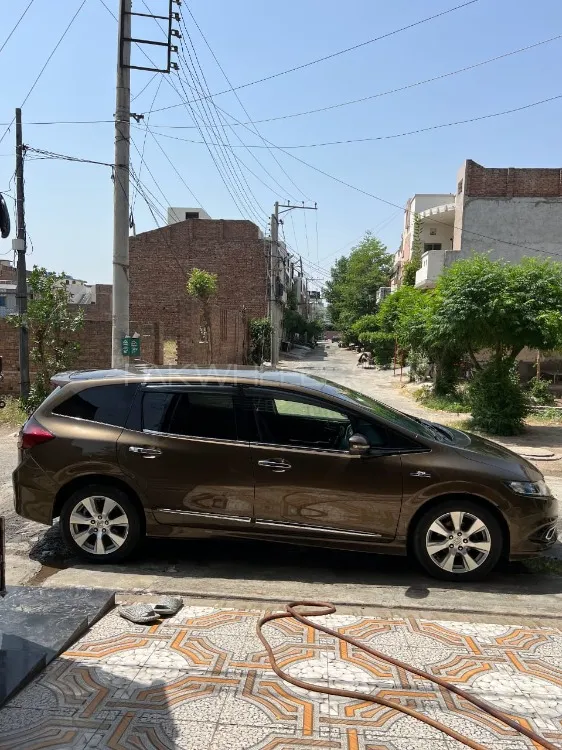 Honda Jade 2015 for Sale in Jaranwala Image-1