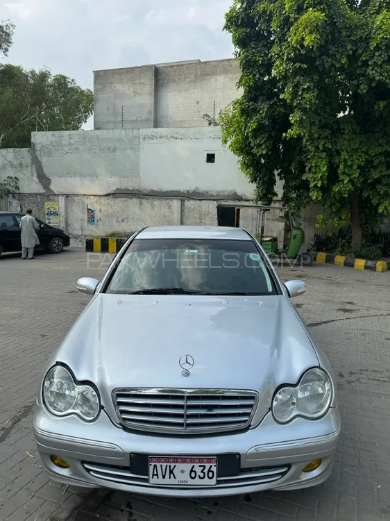 Mercedes Benz C Class 2007 for Sale in Lahore Image-1