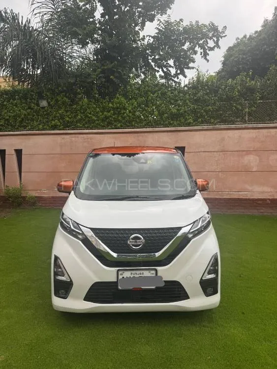 Nissan Dayz Highway Star 2021 for Sale in Lahore Image-1