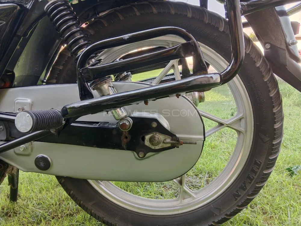 Suzuki GS 150 SE 2022 for Sale Suzuki GS 150 SE 2022 for Sale Image-4