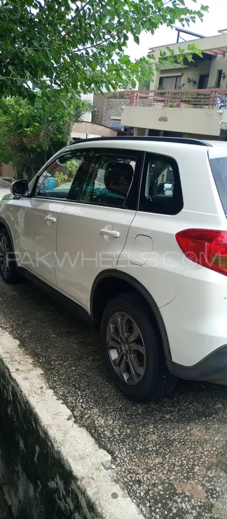 Suzuki Vitara 2017 for Sale in Islamabad Image-1