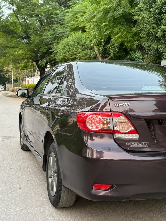 Toyota Corolla 2011 for Sale in Islamabad Image-1
