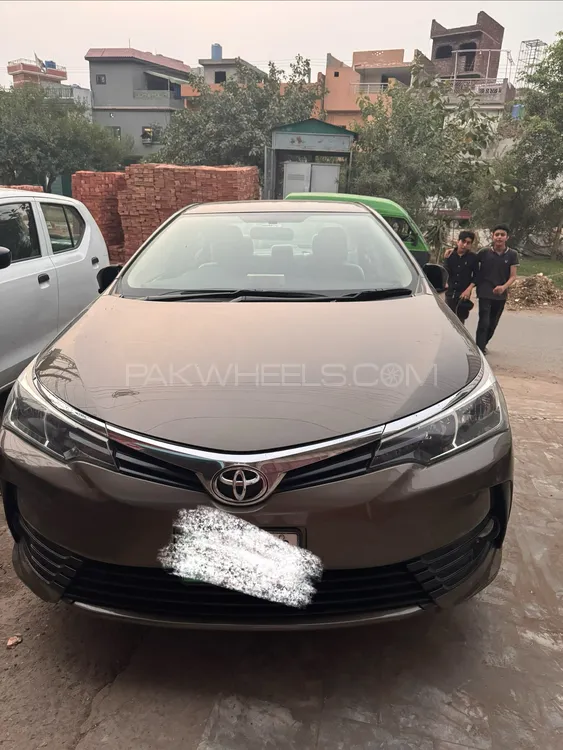 Toyota Corolla 2018 for Sale in Lahore Image-1