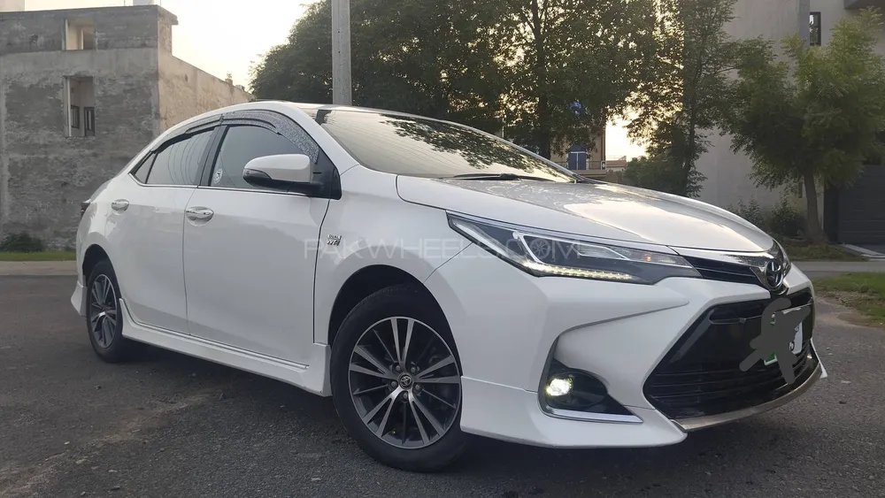 Toyota Corolla 2019 for Sale in Lahore Image-1