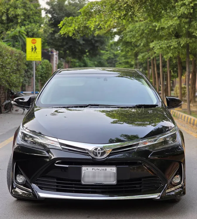 Toyota Corolla 2022 for Sale in Lahore Image-1