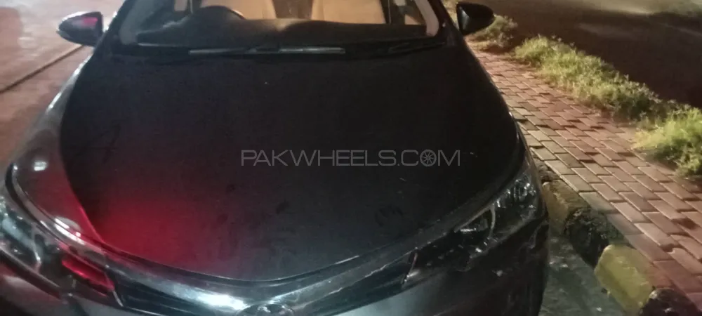 Toyota Corolla 2018 for Sale in Lahore Image-1