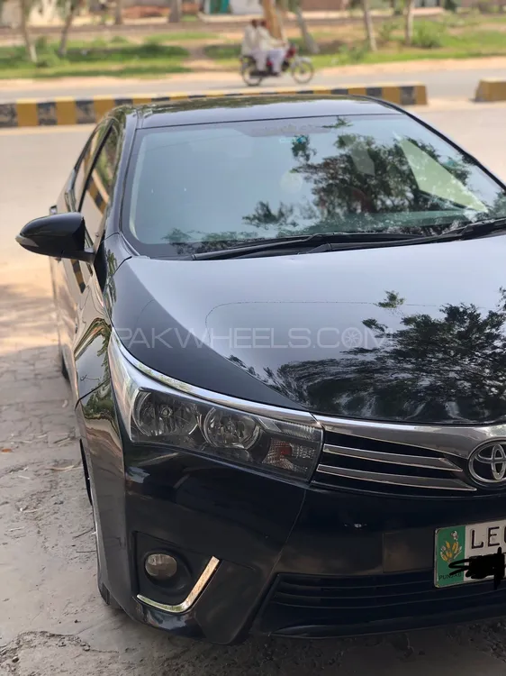 Toyota Corolla 2017 for Sale in Mian Channu Image-1