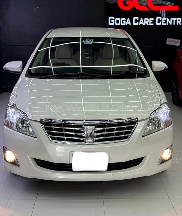Toyota Premio 2015 for Sale in Islamabad Image-1