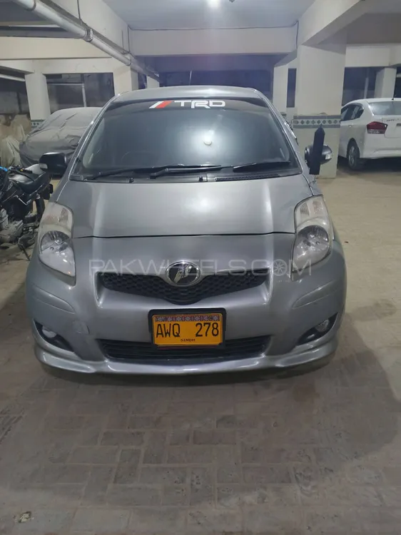 Toyota Vitz 2007 for Sale in Karachi Image-1
