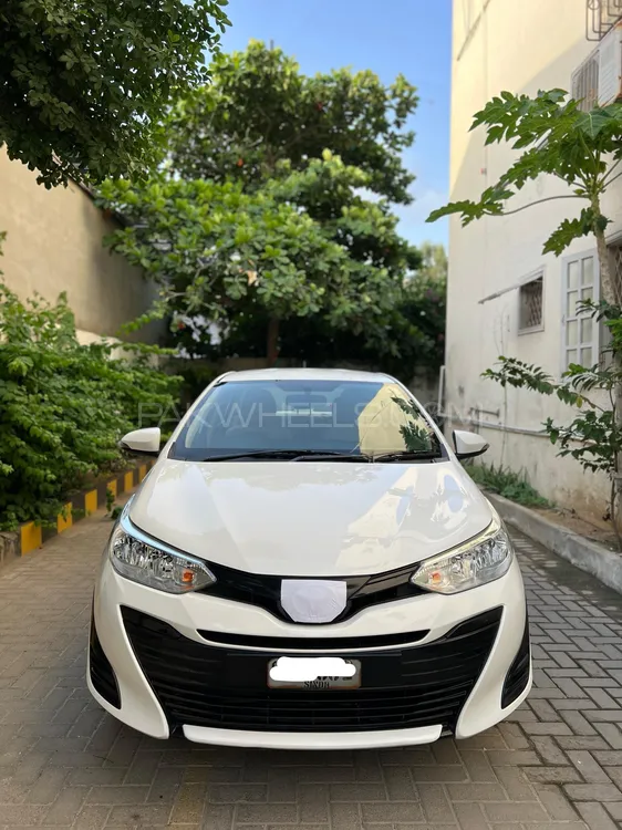 Toyota Yaris Sedan 2024 for Sale in Karachi Image-1