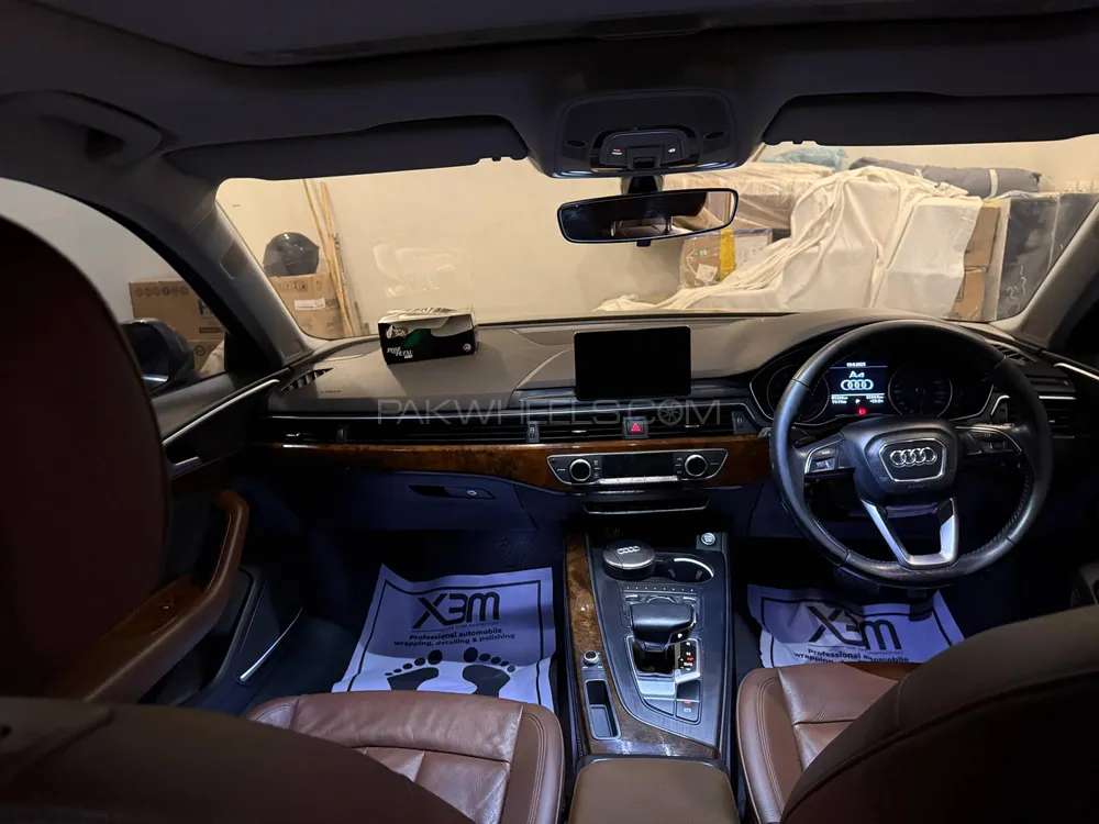 Audi A4 2017 for Sale in Karachi Image-1