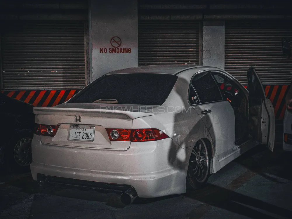 Honda Accord 2004 for Sale in Rawalpindi Image-1