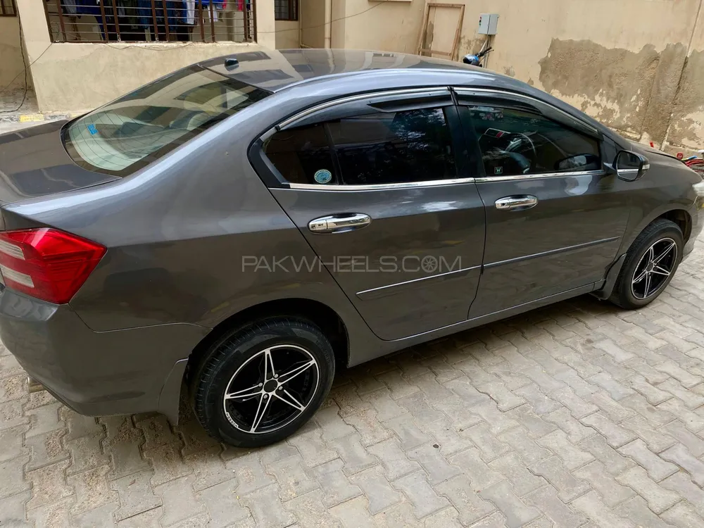 Honda City 2013 for Sale in Faisalabad Honda City 2013 for Sale in Faisalabad Image-2
