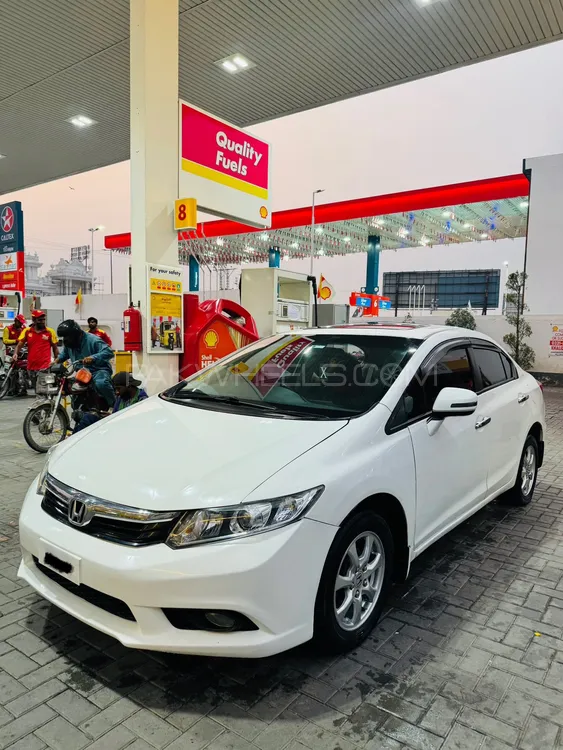 Honda Civic 2015 for Sale in Lahore Image-1