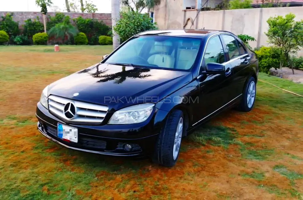Mercedes Benz C Class 2009 for Sale in Peshawar Image-1