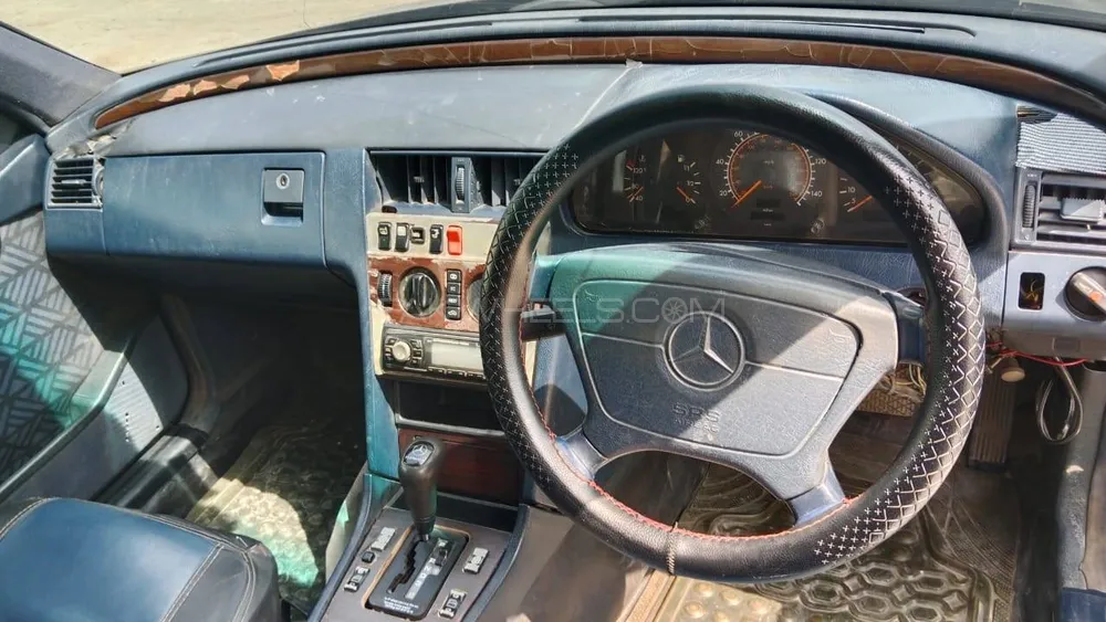 Mercedes Benz C Class 1995 for Sale in Dera ismail khan Image-1