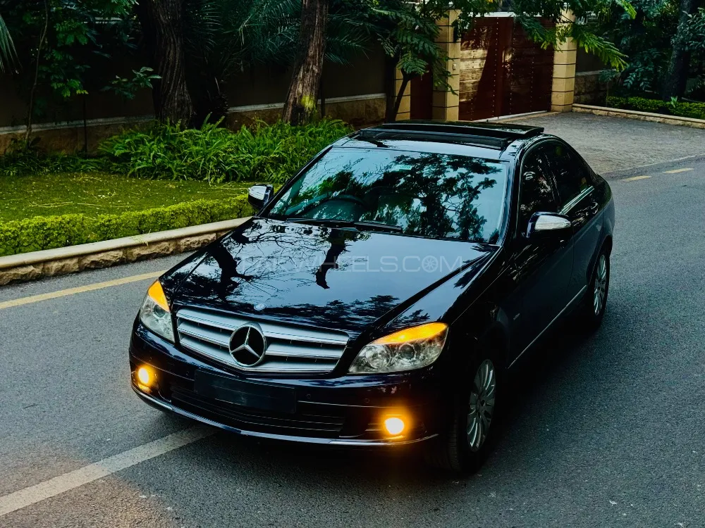 Mercedes Benz C Class 2007 for Sale in Islamabad Image-1
