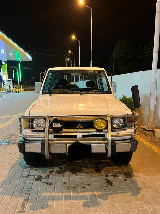 Mitsubishi Pajero 1990 for Sale in Gujranwala Image-1