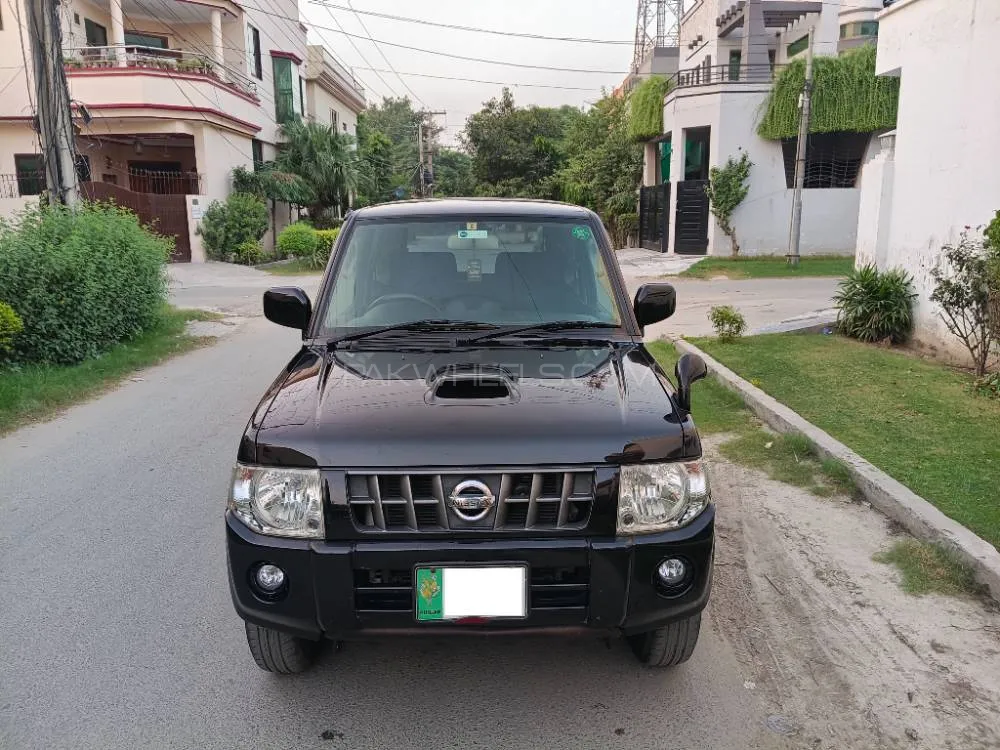 Nissan Kix 2011 for Sale in Lahore Image-1