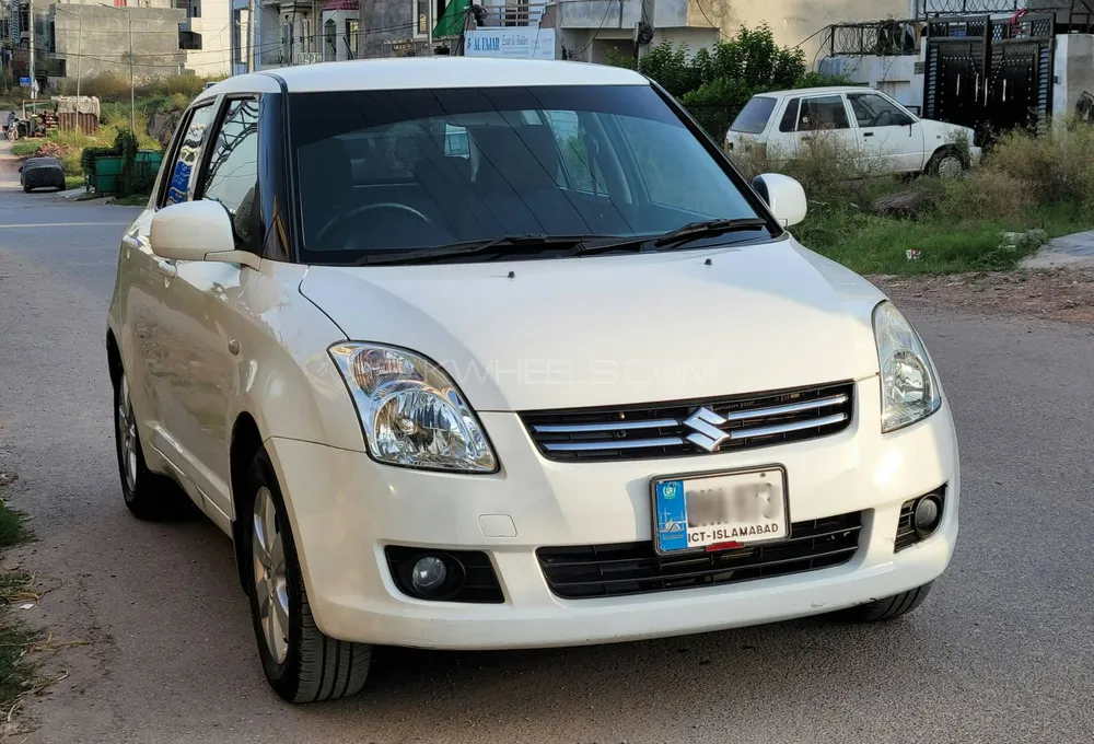 Suzuki Swift 2012 for Sale in Islamabad Image-1