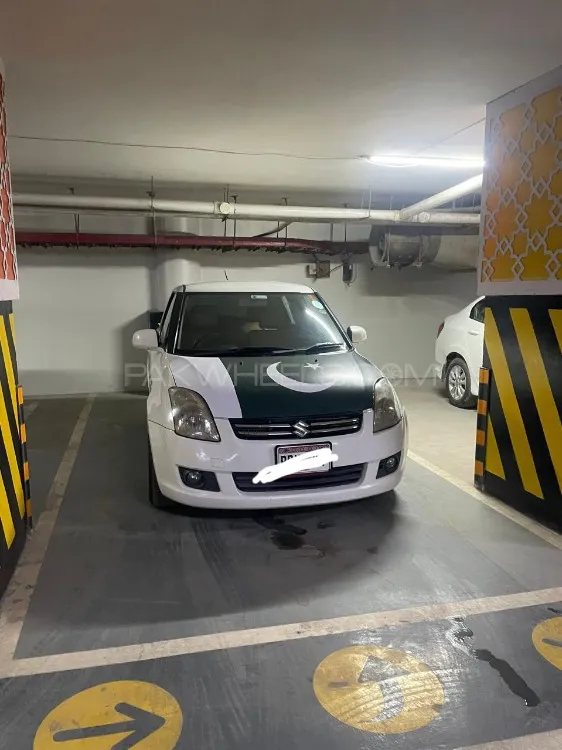 Suzuki Swift 2014 for Sale in Karachi Image-1